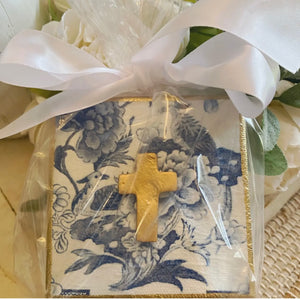 Rouge 225 Chinoiserie Gold Gilded Cross