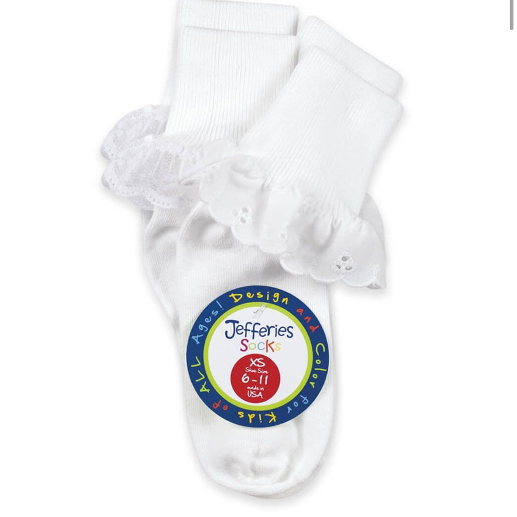 Jefferies Socks Girls 2 Pack Sister Set -Eyelet Lace and Fancy Lace